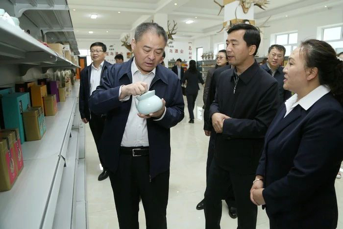 微信图片_20180529075417.jpg